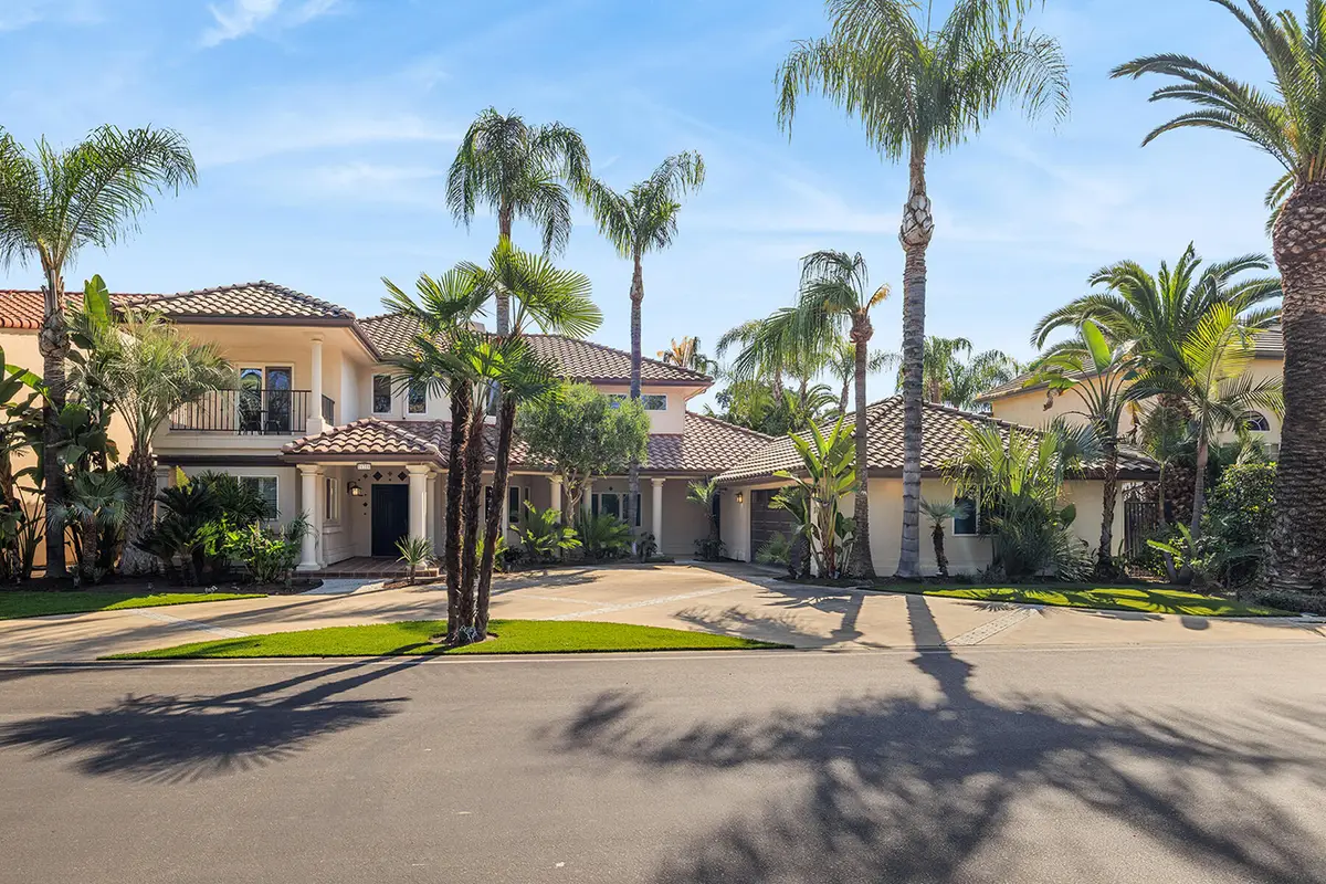 1700 N Roeben Drive, Visalia, CA 93291 - #1