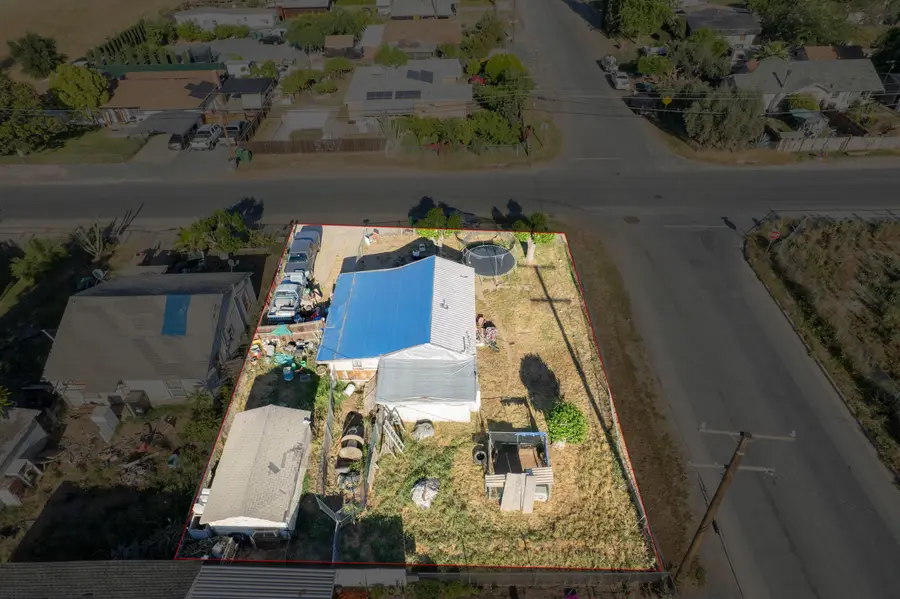 319 Holcomb Street, Porterville, CA 93257 - #3