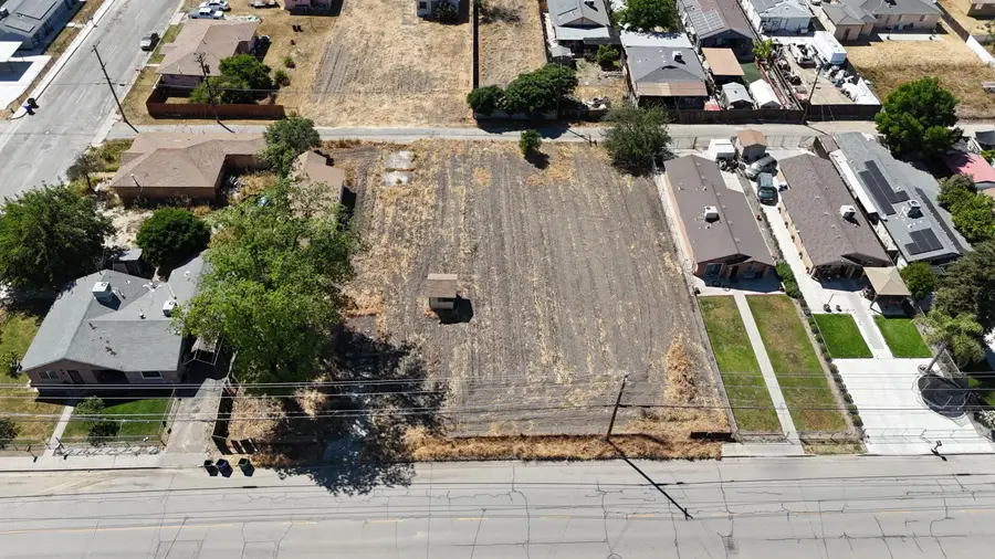 636 Pickerell Avenue, Corcoran, CA 93212 - #2