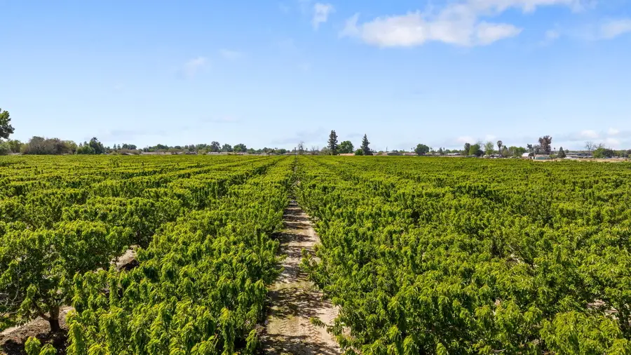 W Hanford Armona Road, Lemoore, CA 93245 - #3
