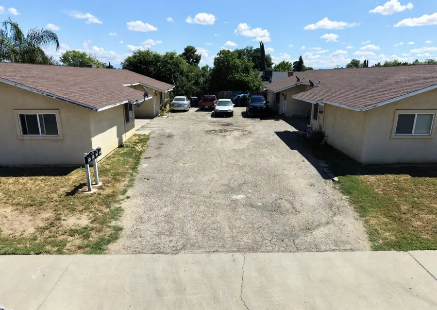 522 - 528 S South Dayton Street, Tulare, CA 93274 - #3