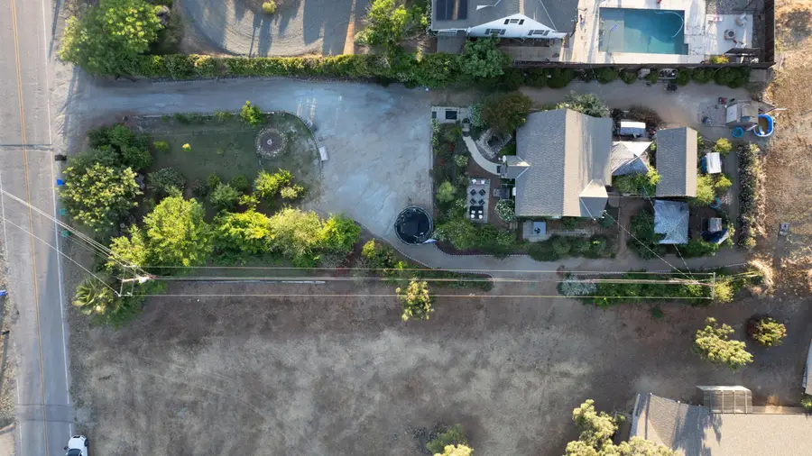 960 E Morton Hill, Porterville, CA 93257 - #3