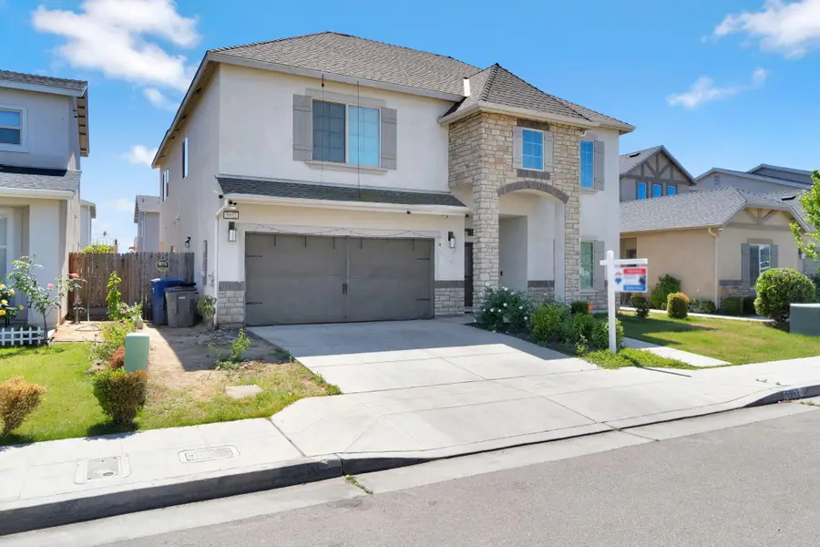 5952 E Truman Avenue, Fresno, CA 93727 - #2