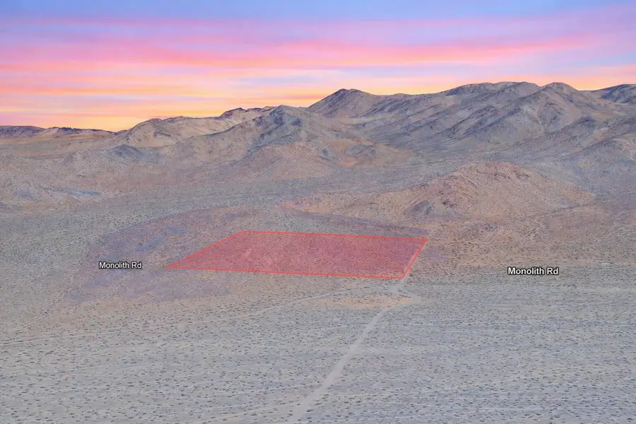 Monolith Road, Lucerne Valley, CA 92356 - #2