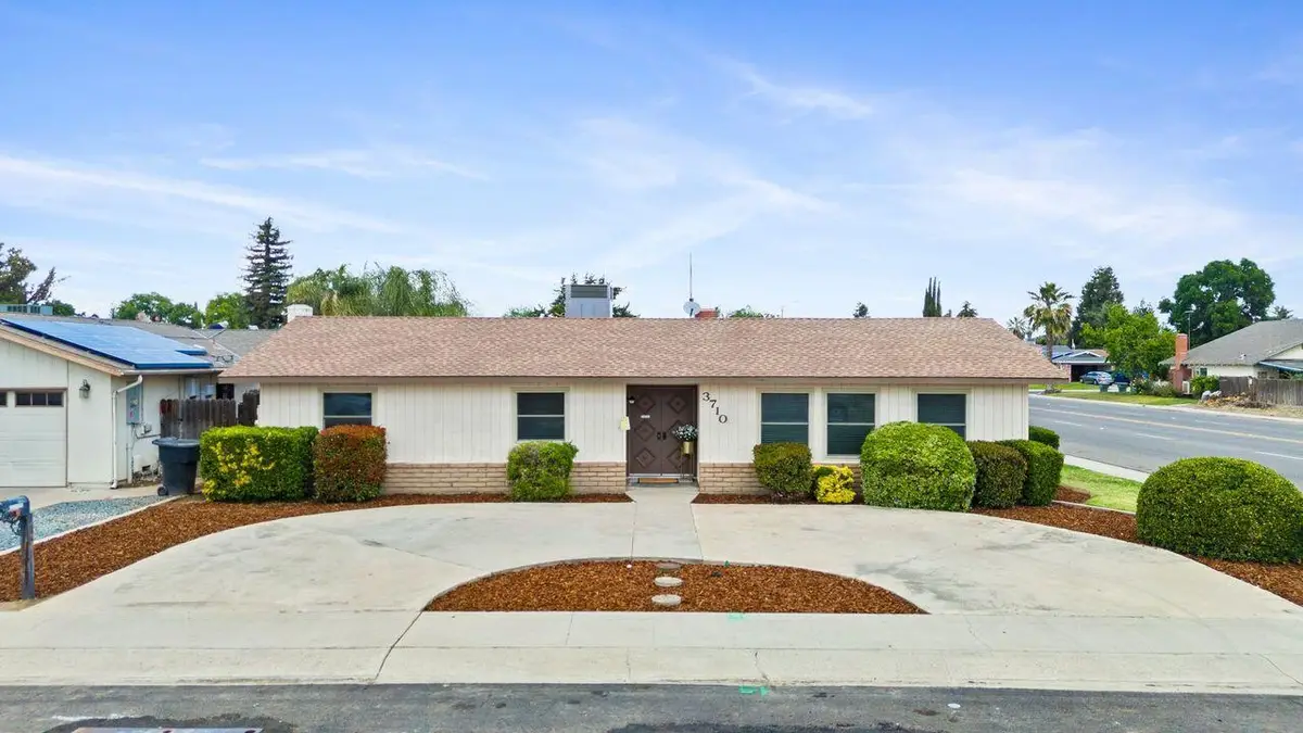 3710 W Evergreen Avenue, Visalia, CA 93277 - #1