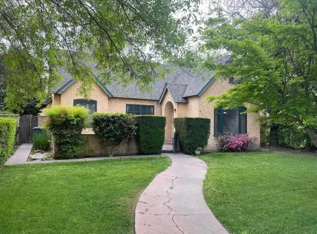 805 W Noble Avenue, Visalia, CA 93277 - #1