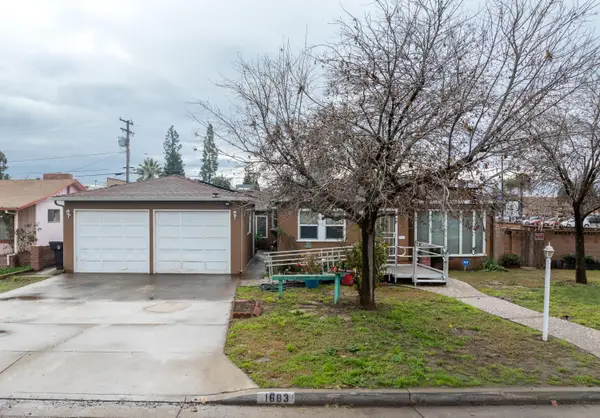 1683 E Cheryl Lane, Tulare, CA 93274
