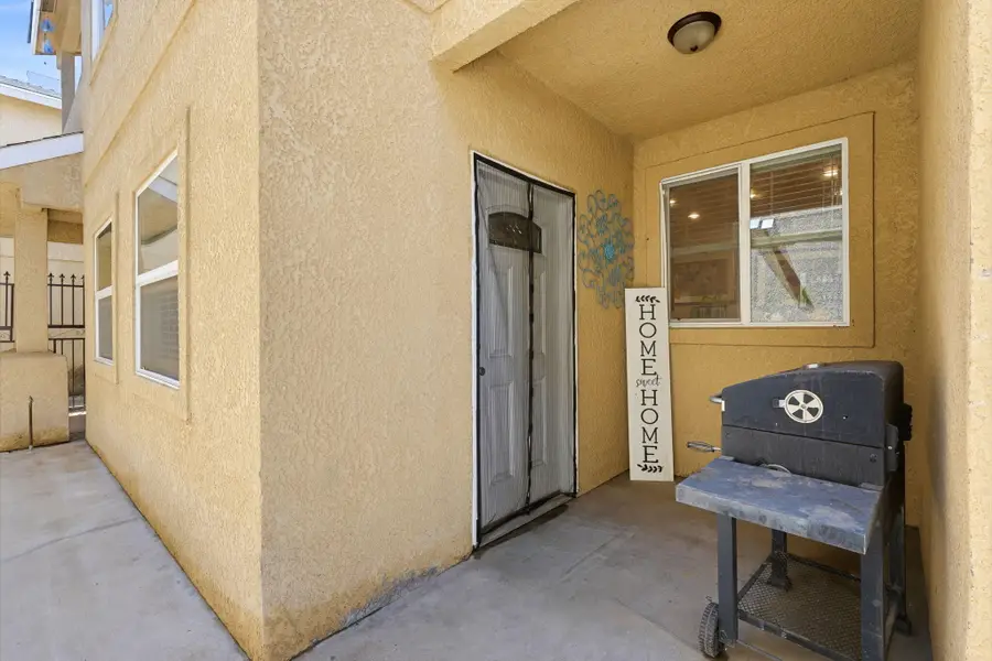 142 S Filbert Road, Exeter, CA 93221 - #3