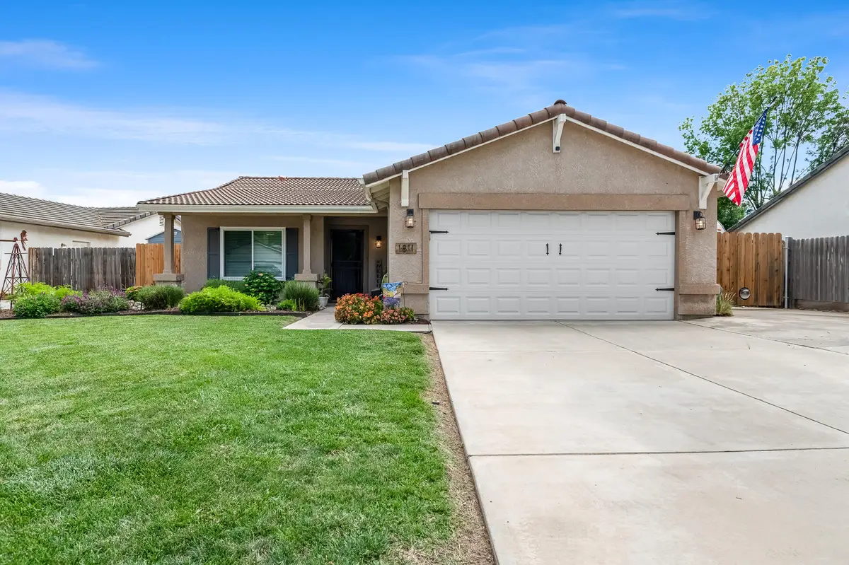 1811 E Country Court, Visalia, CA 93292 - #1