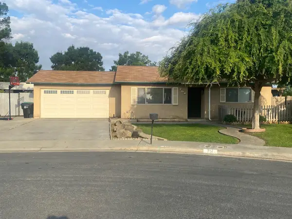 751 Lisa Lane, Porterville, CA 93257