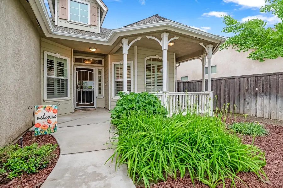 5117 W Oriole Avenue, Visalia, CA 93291 - #3