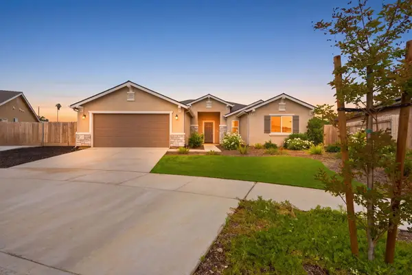 2198 W Ambassador Way, Hanford, CA 93230