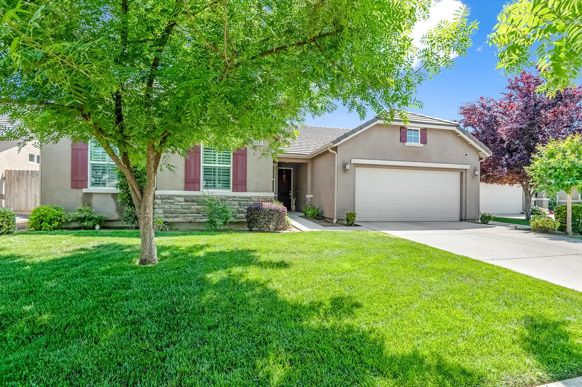 6635 W Vine Court, Visalia, CA 93291 - #1