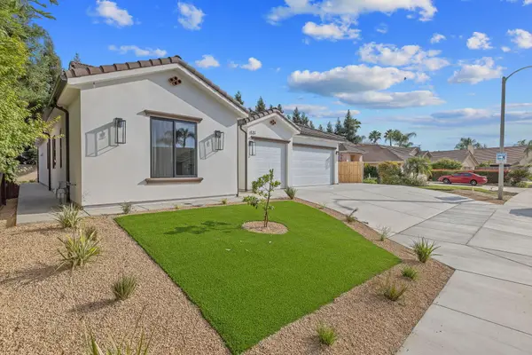 1047 E Arlen Avenue, Visalia, CA 93292