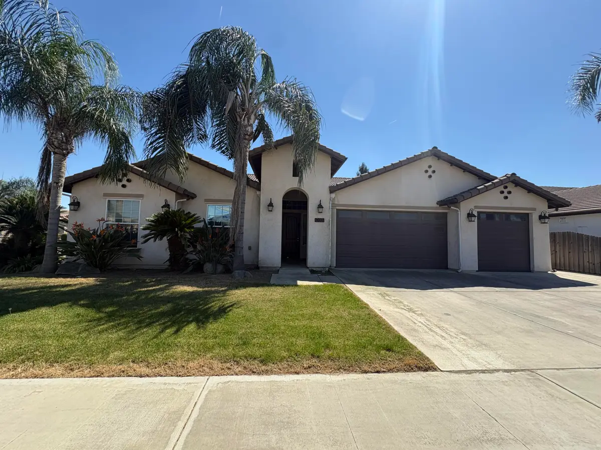 2697 Doral Court, Tulare, CA 93274 - #1