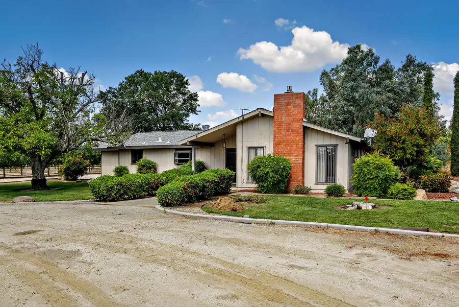 12066 Excelsior Avenue, Hanford, CA 93230 - #3