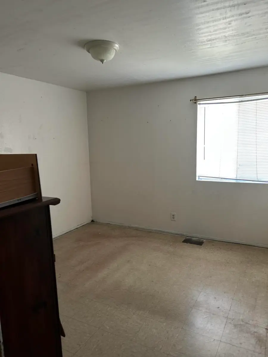 12561 Aceves Avenue, Orosi, CA 93647 - #3