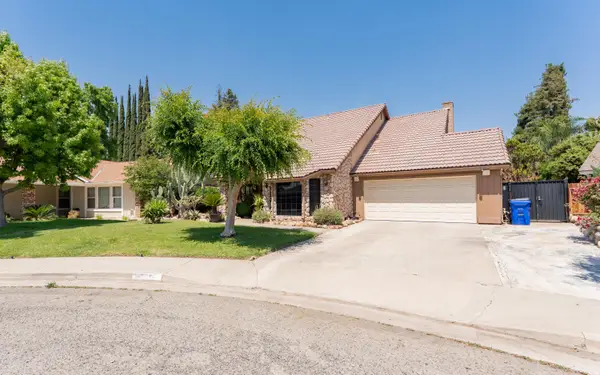 1490 Nancy Circle, Porterville, CA 93257