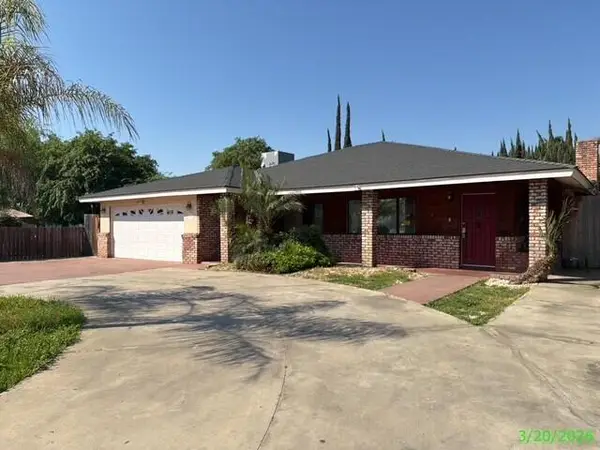511 N Chinowth Street, Visalia, CA 93291