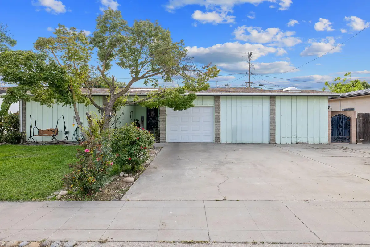 309 N Lane Street, Tulare, CA 93274 - #1