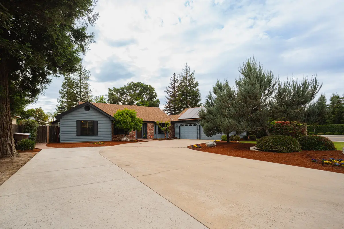 1265 N Margaret Street, Tulare, CA 93274 - #1
