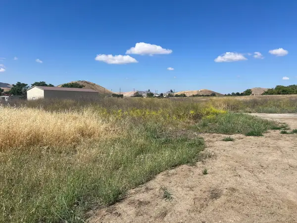 Ave 176, Springville, CA 93265