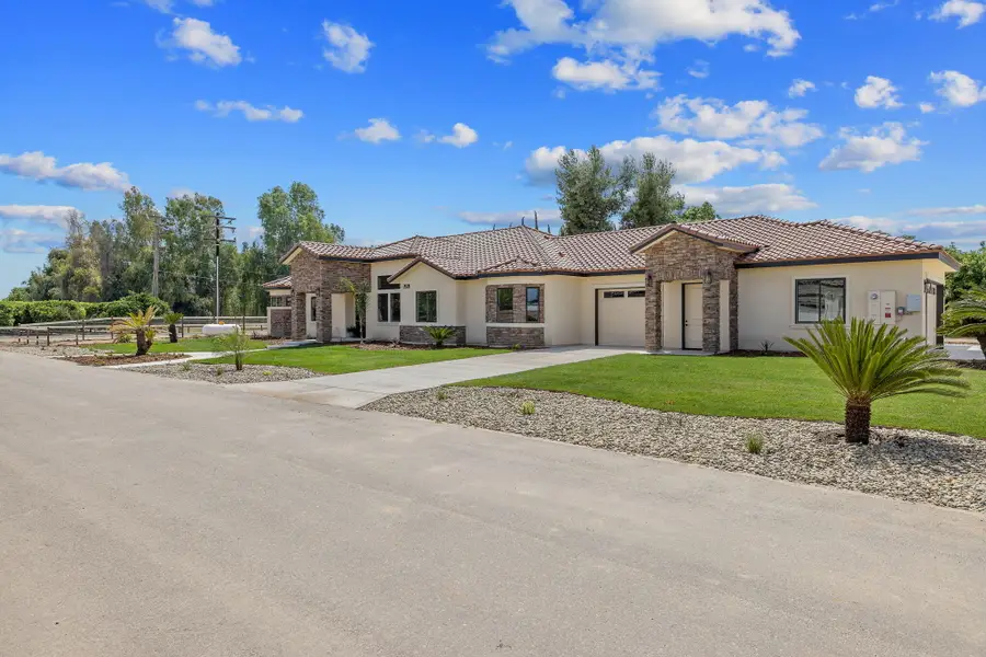 503 Palma Villa Court, Exeter, CA 93221 - #3