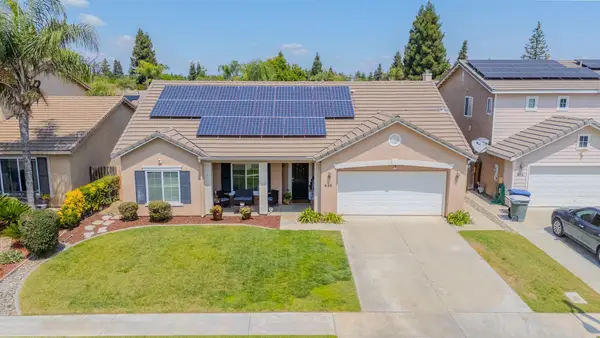 626 W Loyola Avenue, Visalia, CA 93277
