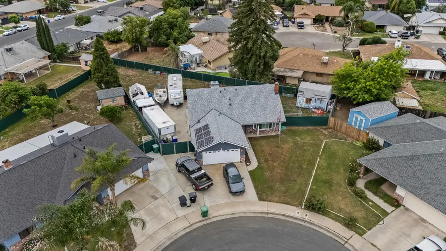 640 Piccadilly Lane, Porterville, CA 93257 - #2