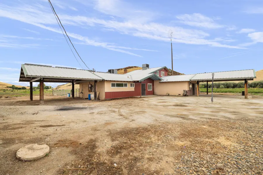 24403 Avenue 234, Lindsay, CA 93247 - #3