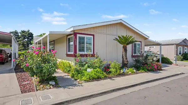 5209 W La Vida #105, Visalia, CA 93277