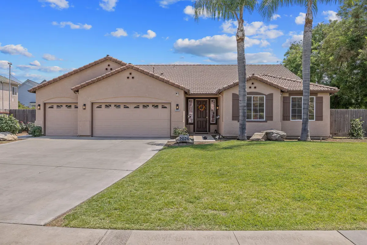 2212 N Kent Court, Visalia, CA 93291 - #1
