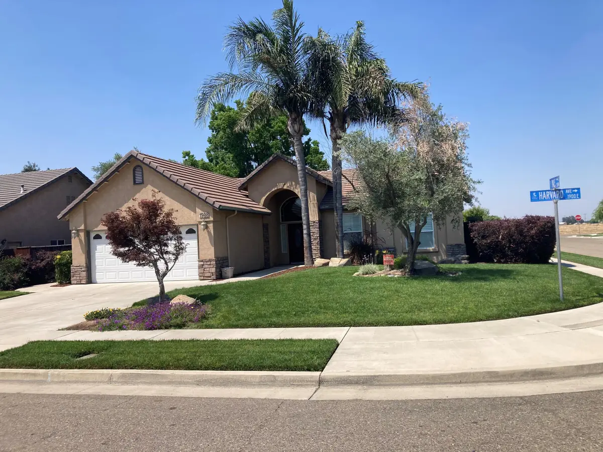 1988 Harvard Avenue, Tulare, CA 93274 - #1