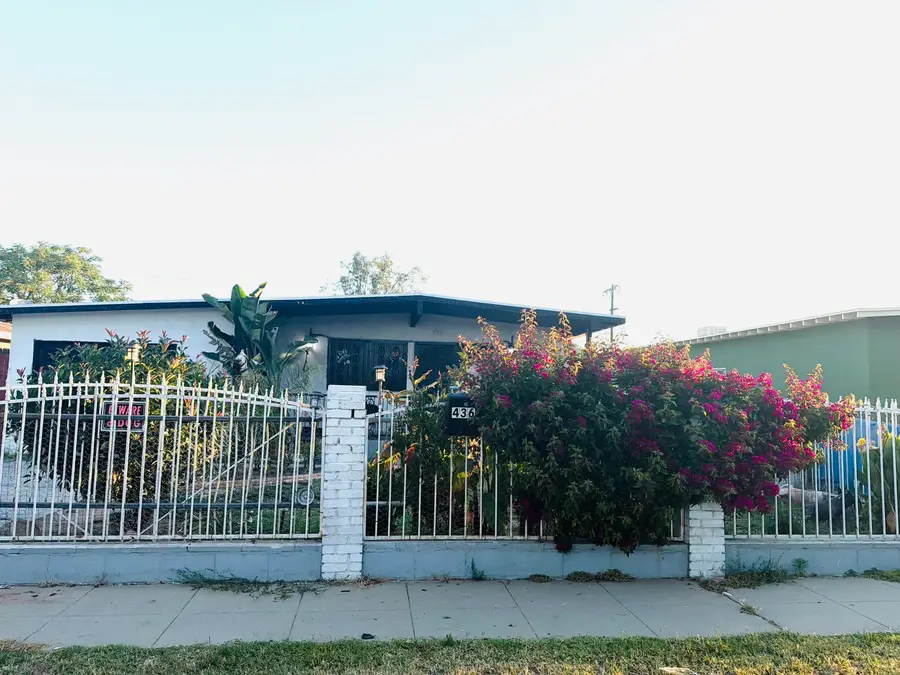 436 W Strother Avenue, Fresno, CA 93706 - #2