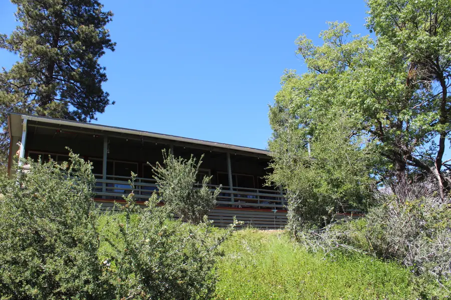 427 Sutherland, Springville, CA 93265 - #2