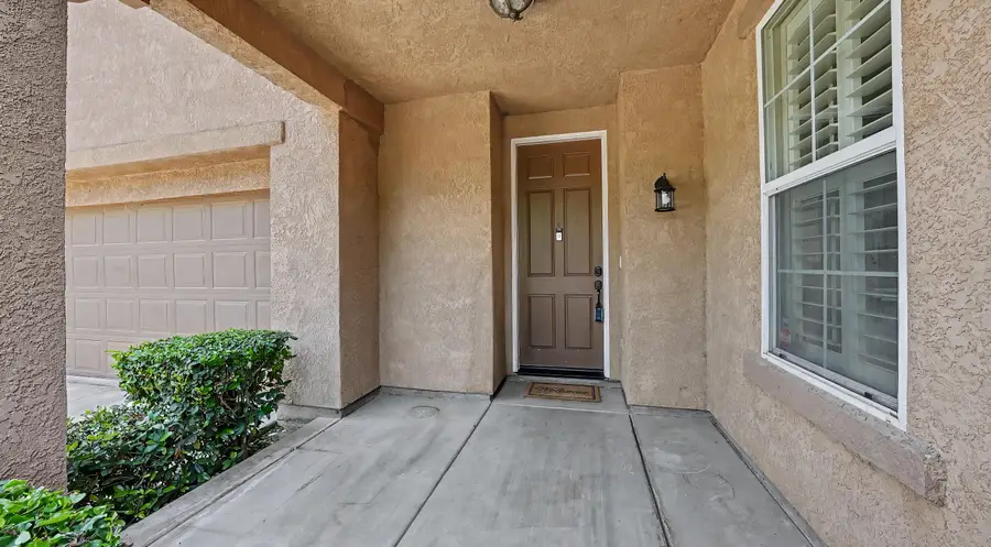 1534 N Oliveto Court, Visalia, CA 93291 - #3