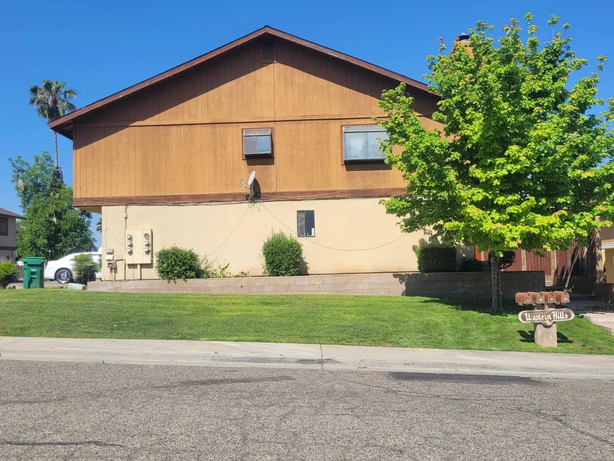 511 N Murry Street, Porterville, CA 93257 - #1