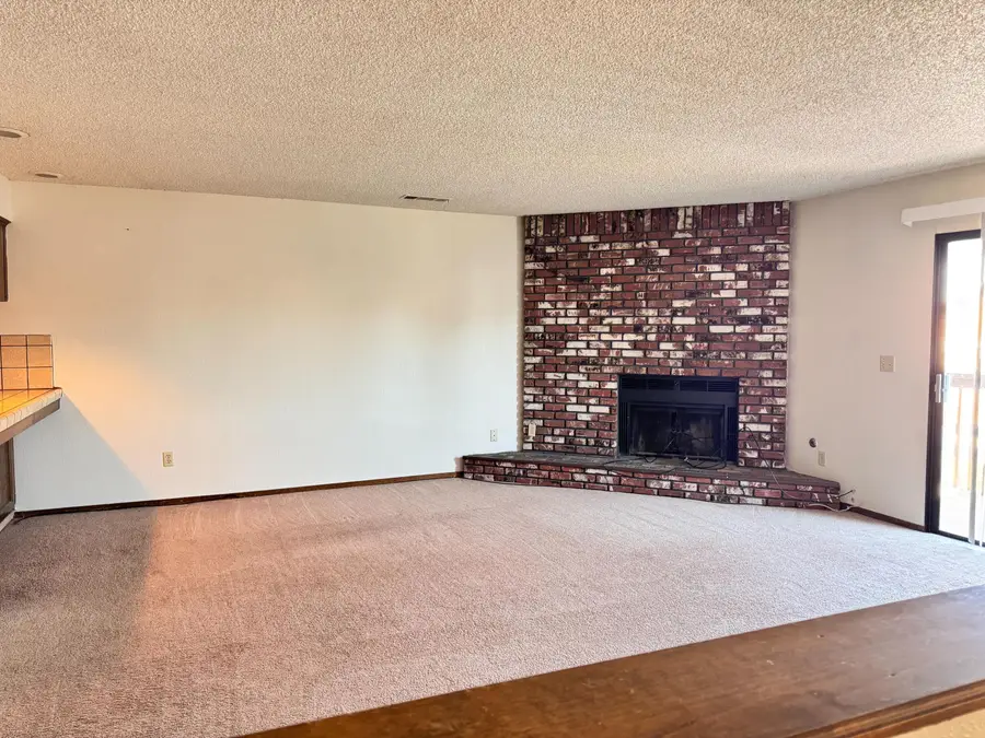 511 N Murry Street, Porterville, CA 93257 - #3