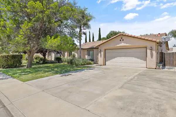 4036 E Harvard Avenue, Visalia, CA 93292