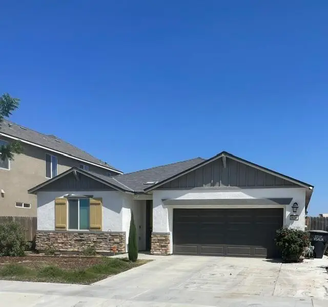 3604 E Cherry Avenue, Visalia, CA 93277 - #2