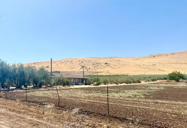 36189 Road 196, Woodlake, CA 93286
