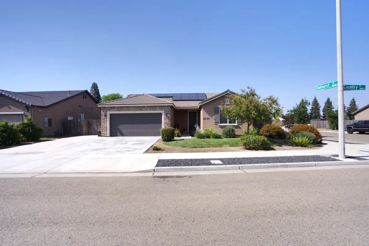 1034 E Country Court, Visalia, CA 93292 - #1