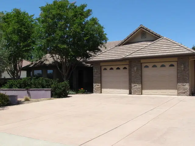 1072 Rorden Avenue, Selma, CA 93662 - #2