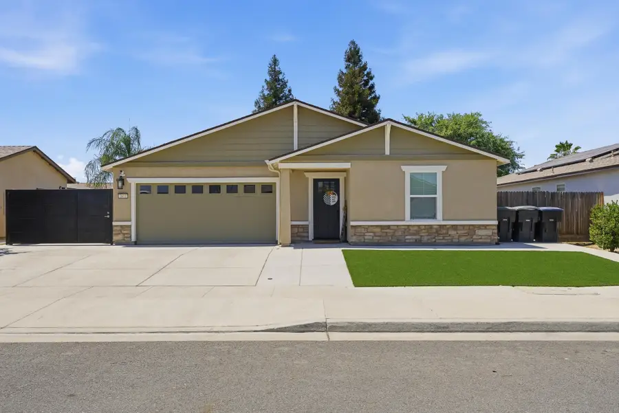 2611 S Spruce Street, Visalia, CA 93292 - #2
