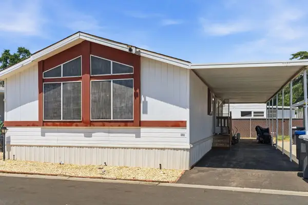 26814 S Mooney Boulevard #B50, Visalia, CA 93277