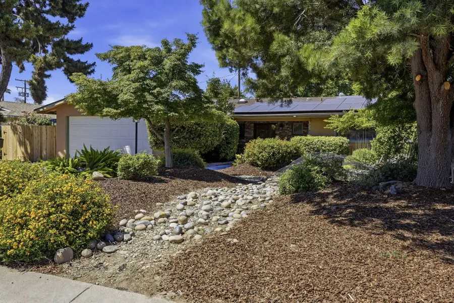 4020 W Judy Avenue, Visalia, CA 93277 - #3