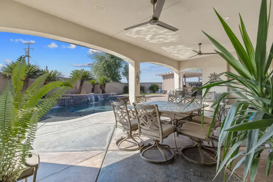 382 Hemmingway Court, Tulare, CA 93274 - #2