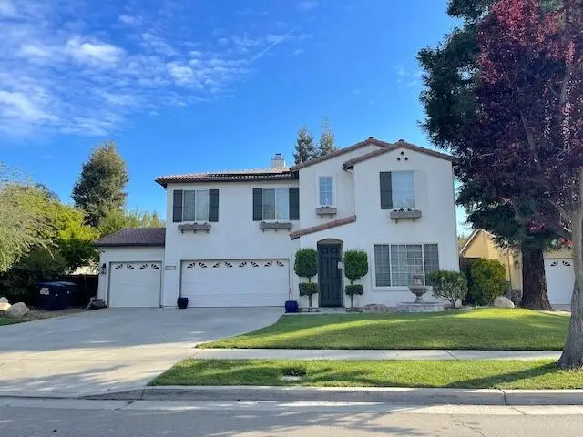 5618 W Babcock Avenue, Visalia, CA 93291 - #1