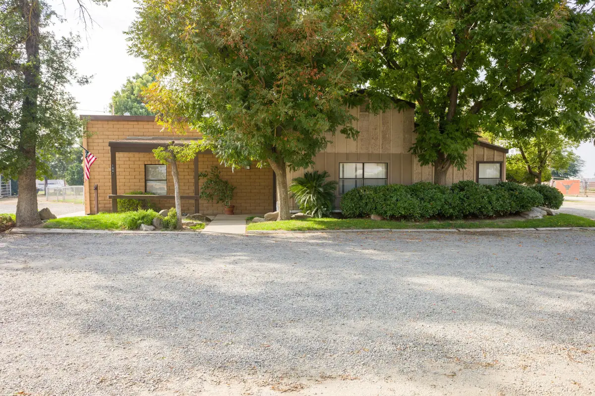 1841 N Westwood Street, Porterville, CA 93257 - #1