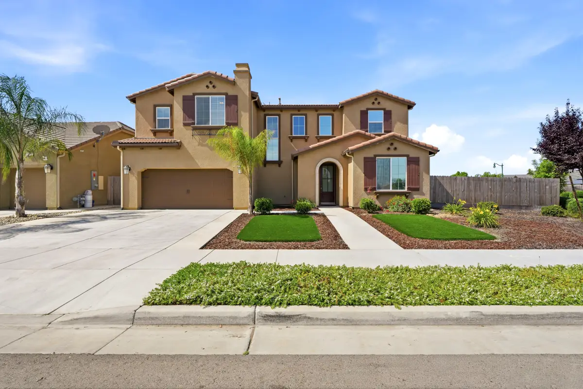 1647 W Sedona Avenue, Visalia, CA 93291 - #1